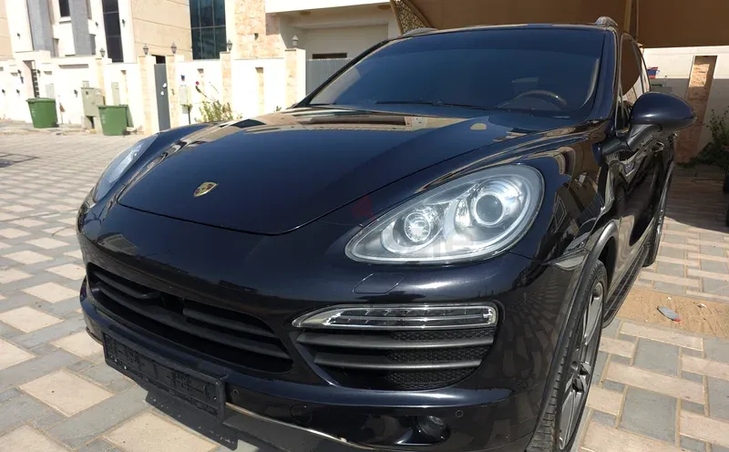 بورش كايان 2012